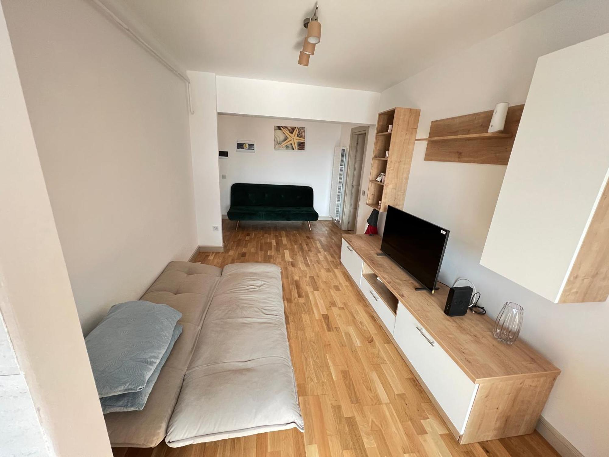 Airport Flyhub Chic Apartment Ясси Екстер'єр фото